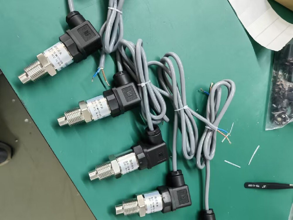 热电偶可能接受的最大压力是几多？在高压环境下是否会影响丈量正确性？