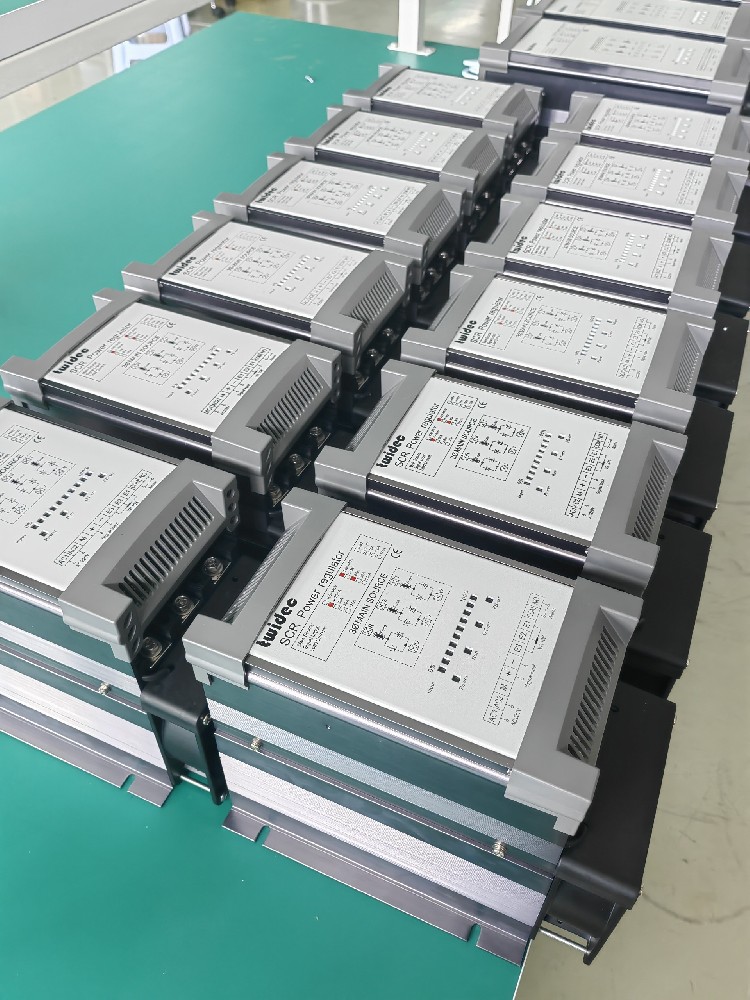 若何预防电力调整器触发？楣收?