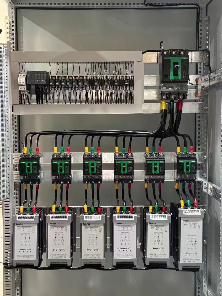 移动电力调整器后，再次装置使用出现接地不良的问题，该若何沉新查抄和处置接地？